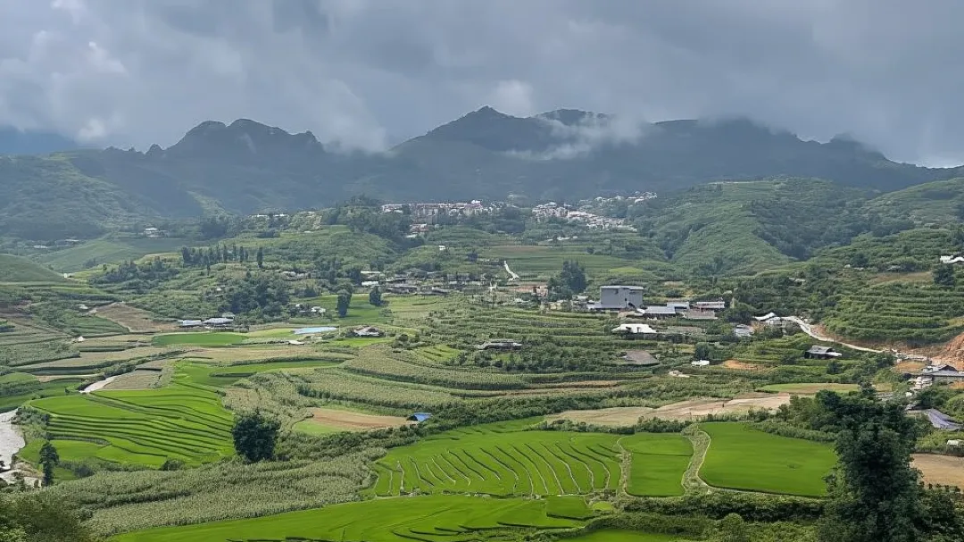 1-Day Sapa Hiking Tour: Cat Cat, San Sa Ho, Y Linh Ho Mong, Lao Chai San & Ta Van